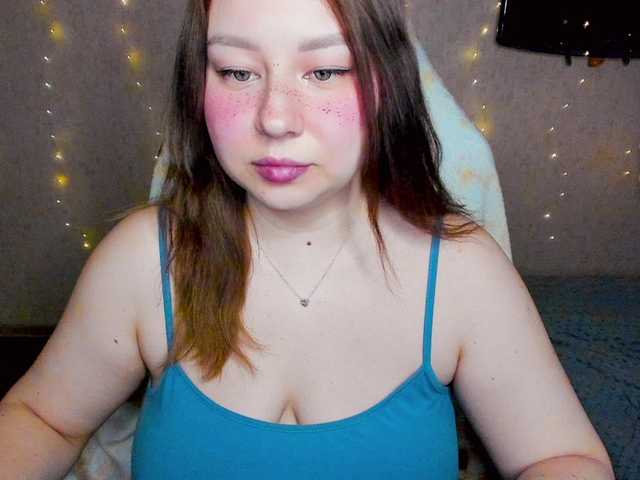 MilkaFoxy's BongaCams show and profile