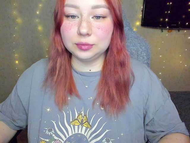 MilkaFoxy's BongaCams show and profile