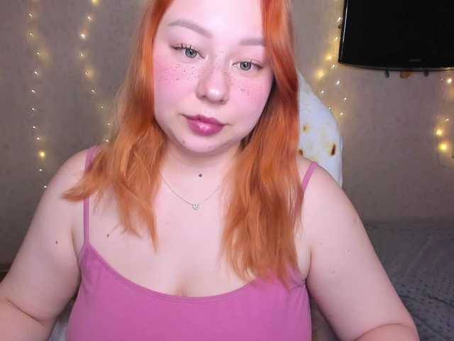 MilkaFoxy's BongaCams show and profile