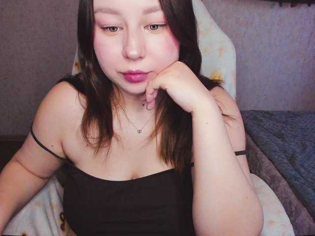 MilkaFoxy's BongaCams show and profile