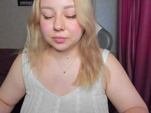 MilkaFoxy from BongaCams