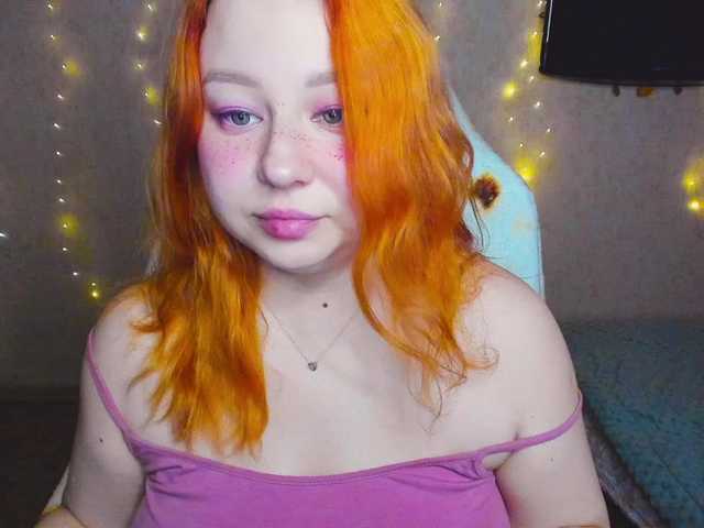 MilkaFoxy's BongaCams show and profile