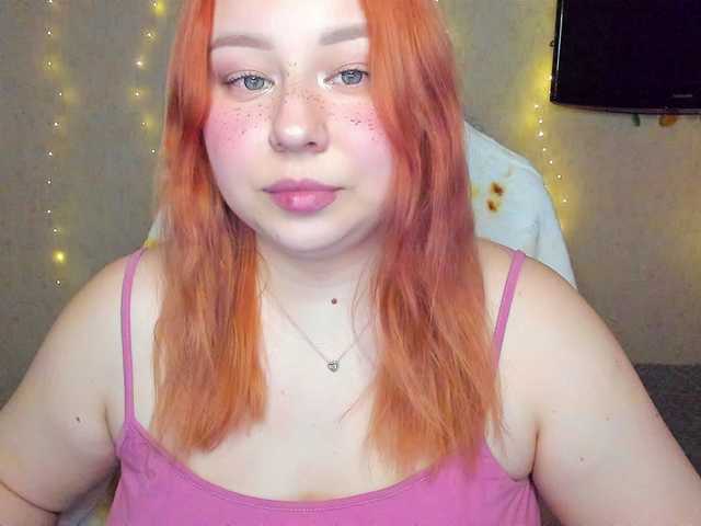 MilkaFoxy's BongaCams show and profile