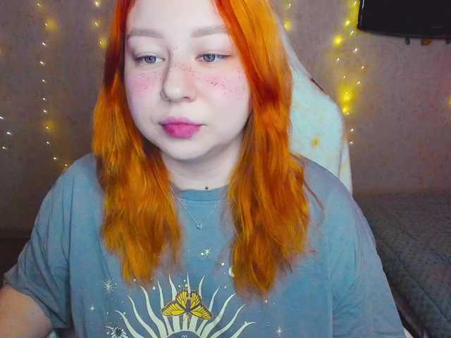 MilkaFoxy's BongaCams show and profile