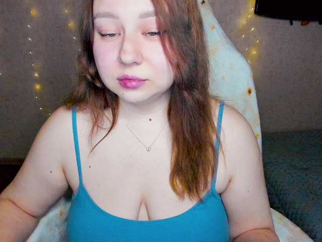 MilkaFoxy's BongaCams show and profile