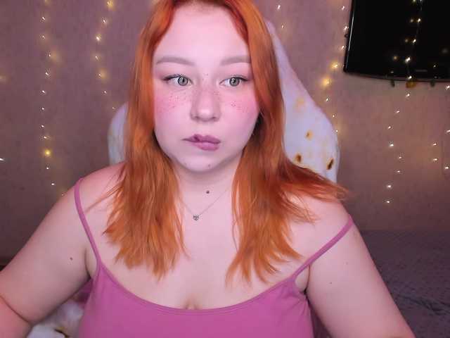 MilkaFoxy's BongaCams show and profile