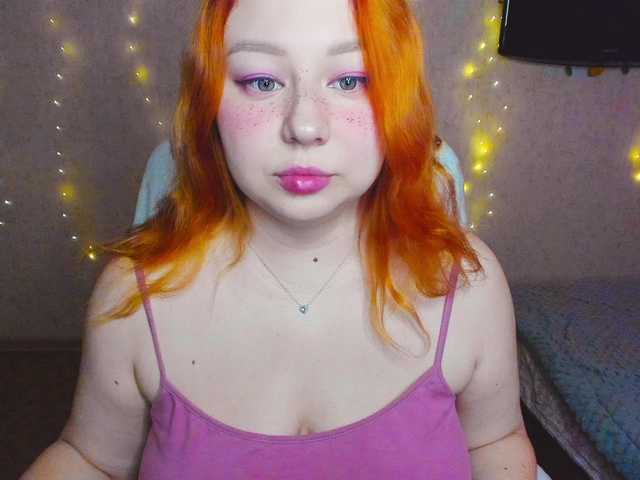 MilkaFoxy's BongaCams show and profile