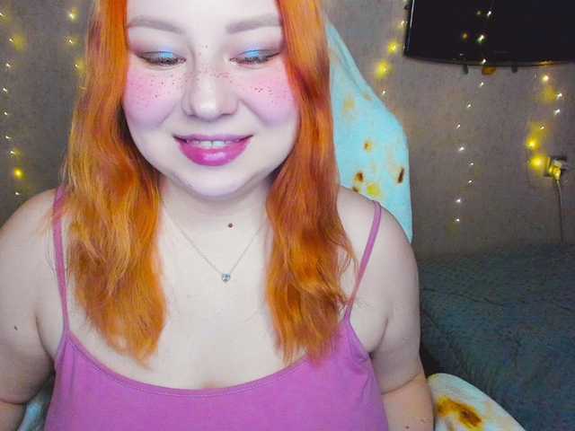 MilkaFoxy's BongaCams show and profile