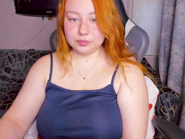 MilkaFoxy Live Cam on BongaCams