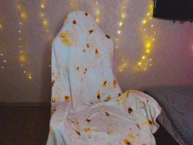 MilkaFoxy's BongaCams show and profile