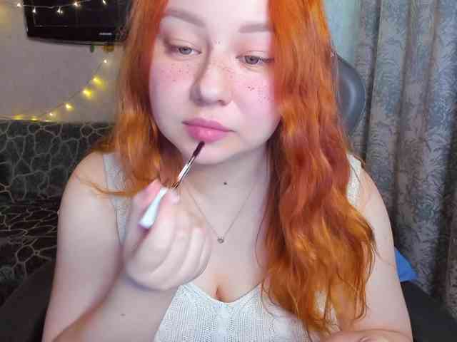 MilkaFoxy webcam