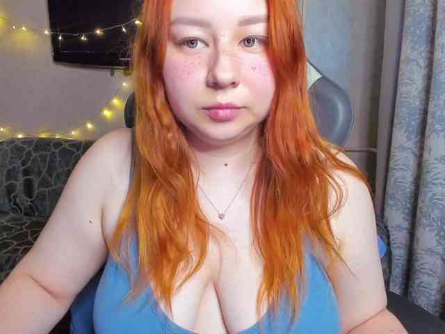 MilkaFoxy webcam