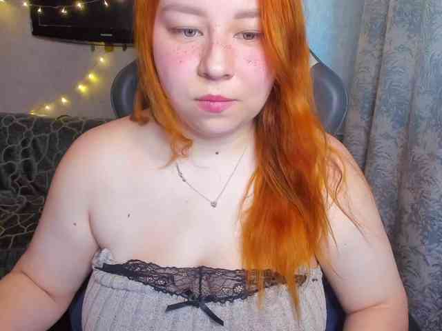 MilkaFoxy webcam