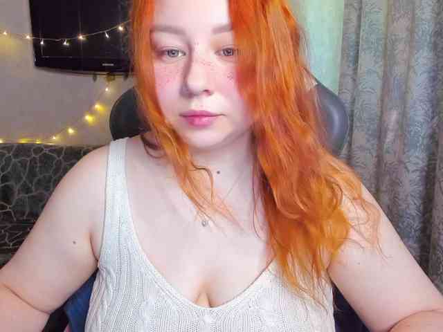 MilkaFoxy webcam