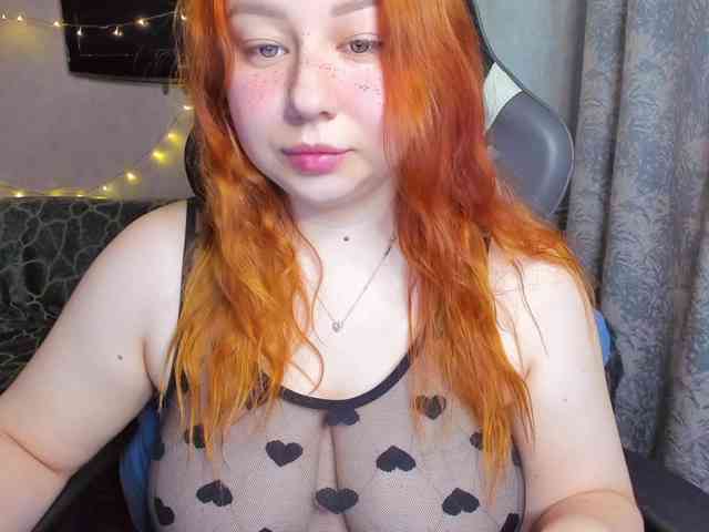 MilkaFoxy webcam
