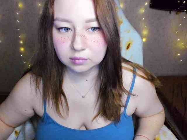 MilkaFoxy webcam