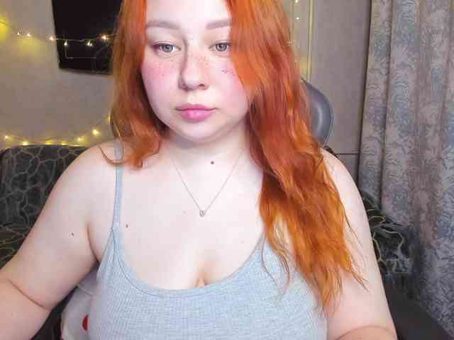 MilkaFoxy webcam