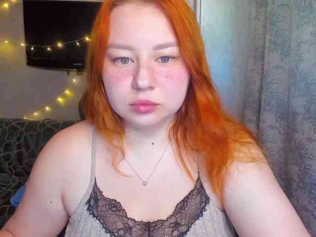 MilkaFoxy webcam