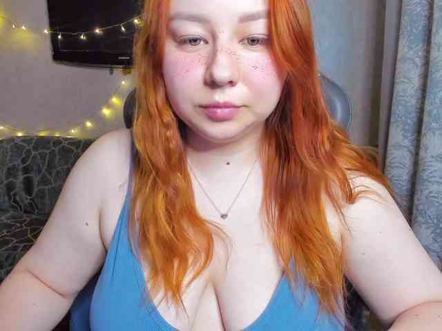 MilkaFoxy webcam