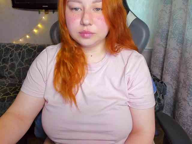 MilkaFoxy webcam