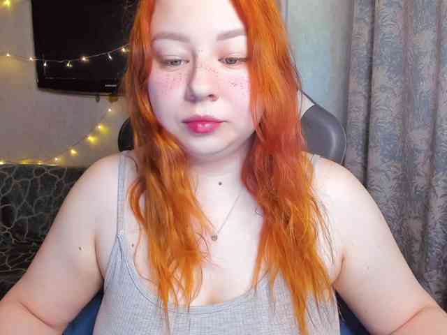 MilkaFoxy webcam