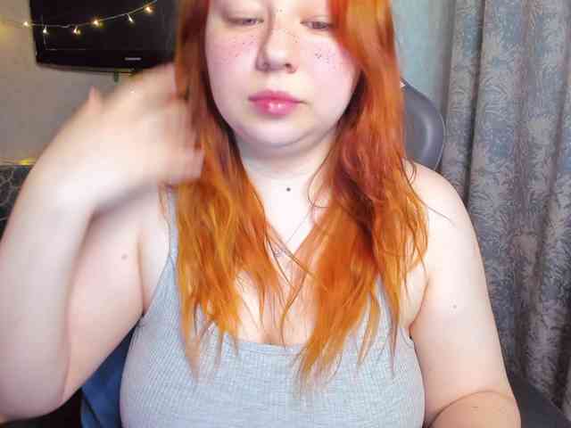 MilkaFoxy webcam