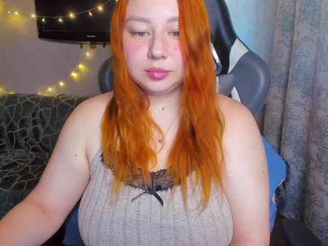 MilkaFoxy webcam