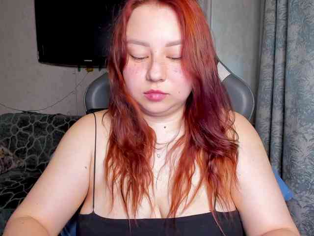 MilkaFoxy webcam