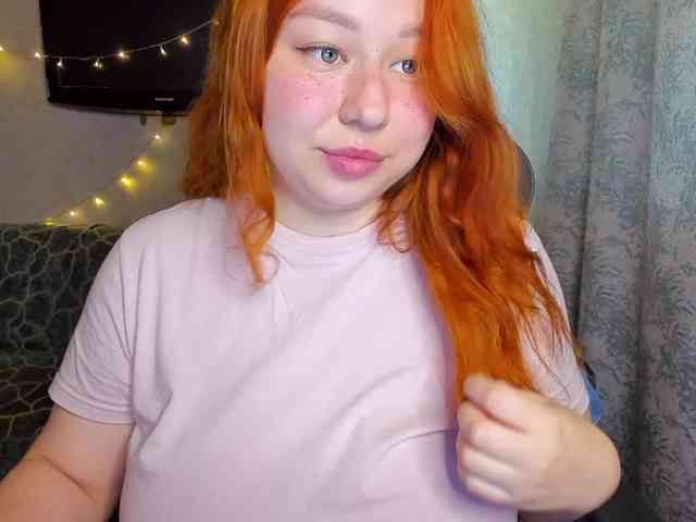 MilkaFoxy webcam