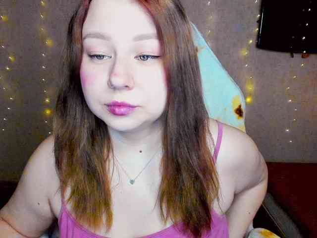 MilkaFoxy Live Webcam on BongaCams