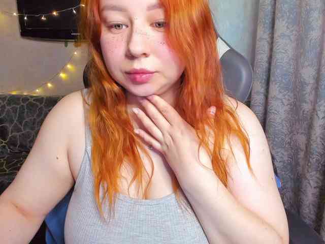 MilkaFoxy webcam