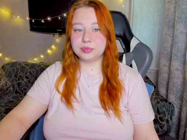 MilkaFoxy webcam