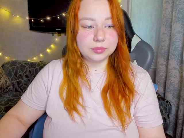 MilkaFoxy webcam