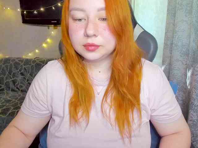 MilkaFoxy webcam