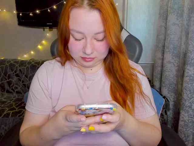 live chat MilkaFoxy