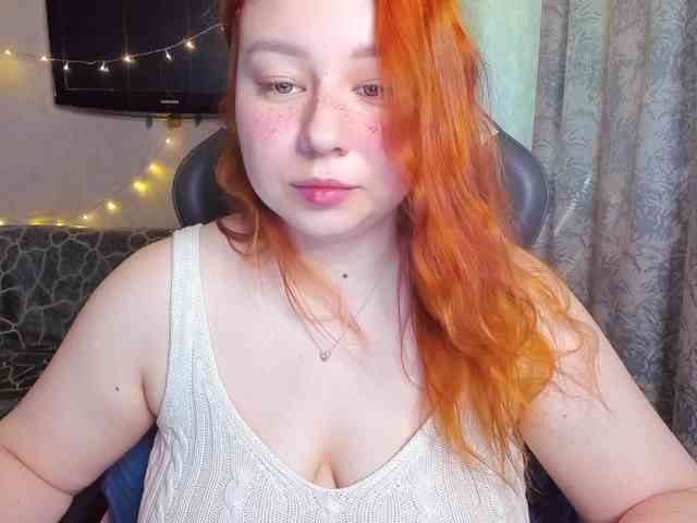 MilkaFoxy webcam