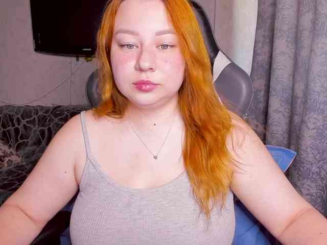 MilkaFoxy webcam