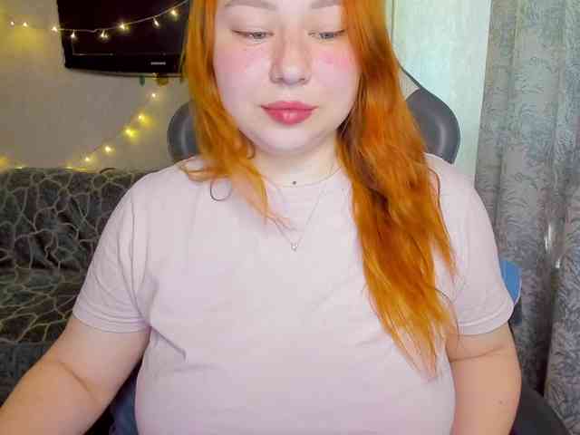 MilkaFoxy webcam