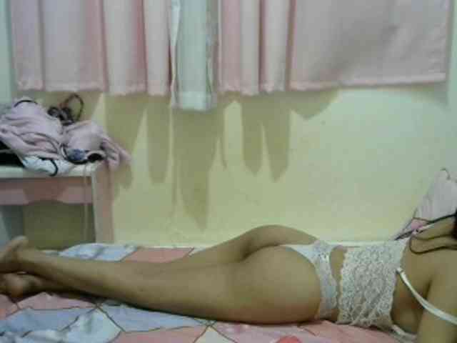 sofia215 webcam