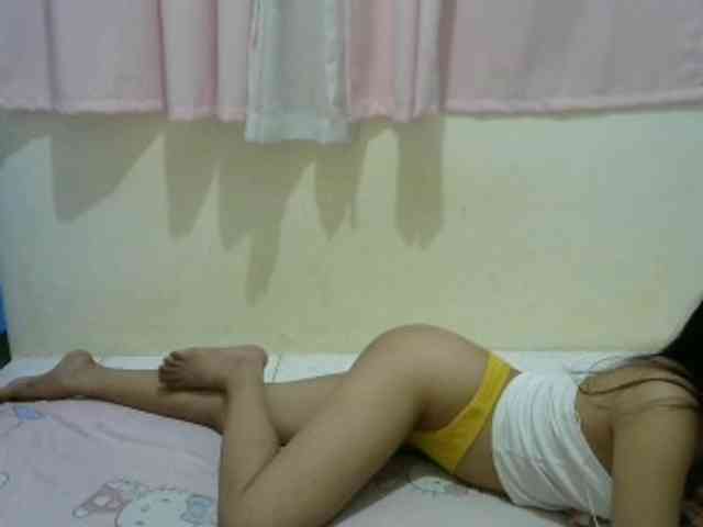 sofia215 webcam