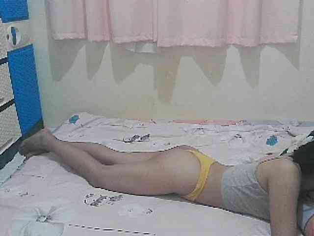sofia215 webcam