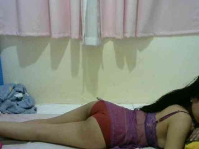 sofia215 webcam