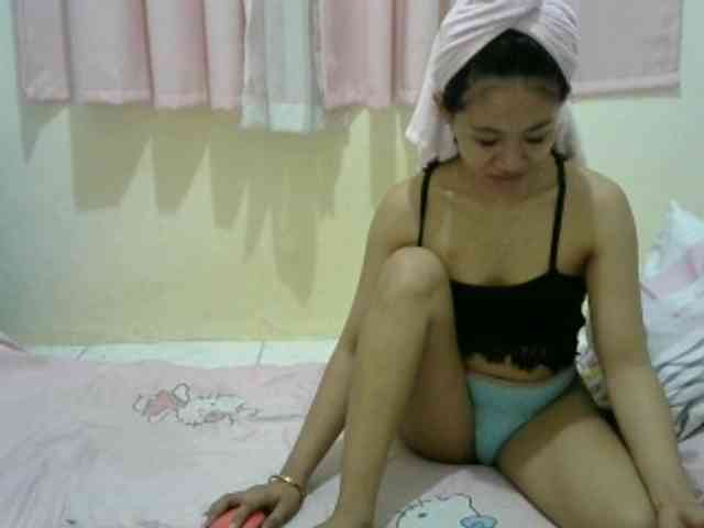 sofia215 webcam