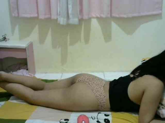 sofia215 webcam