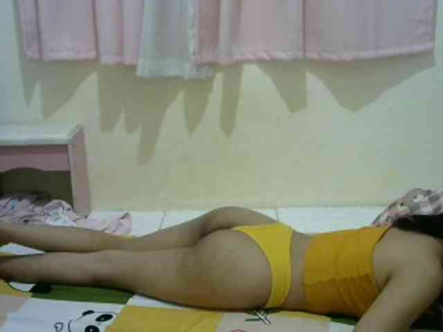 sofia215 webcam