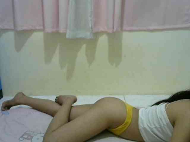 sofia215 webcam