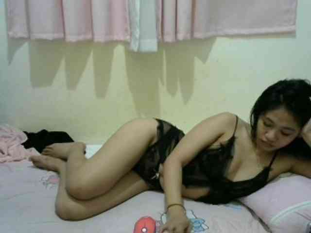 sofia215 webcam