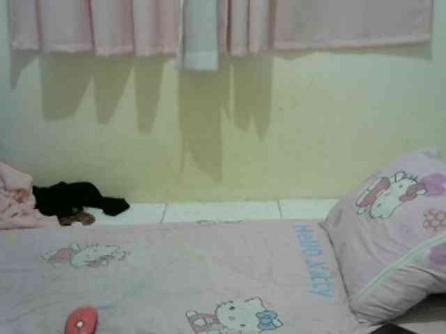 sofia215 webcam