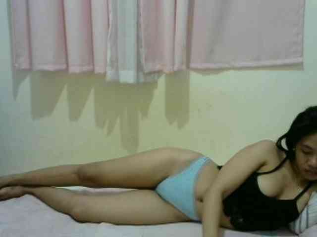 sofia215 webcam