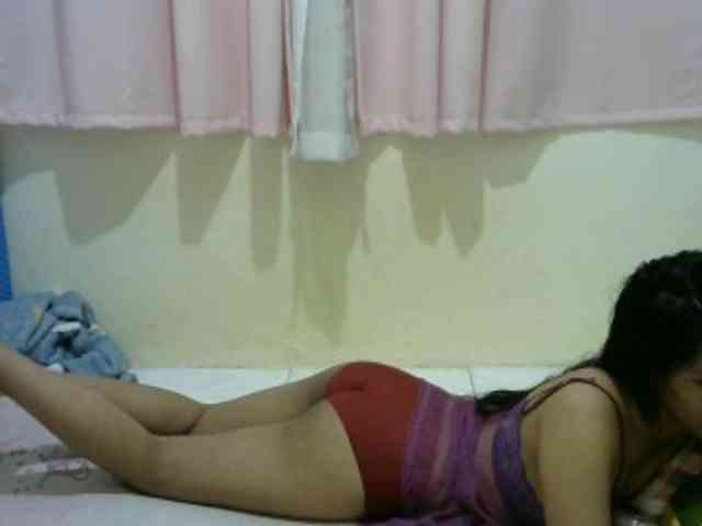 sofia215 webcam